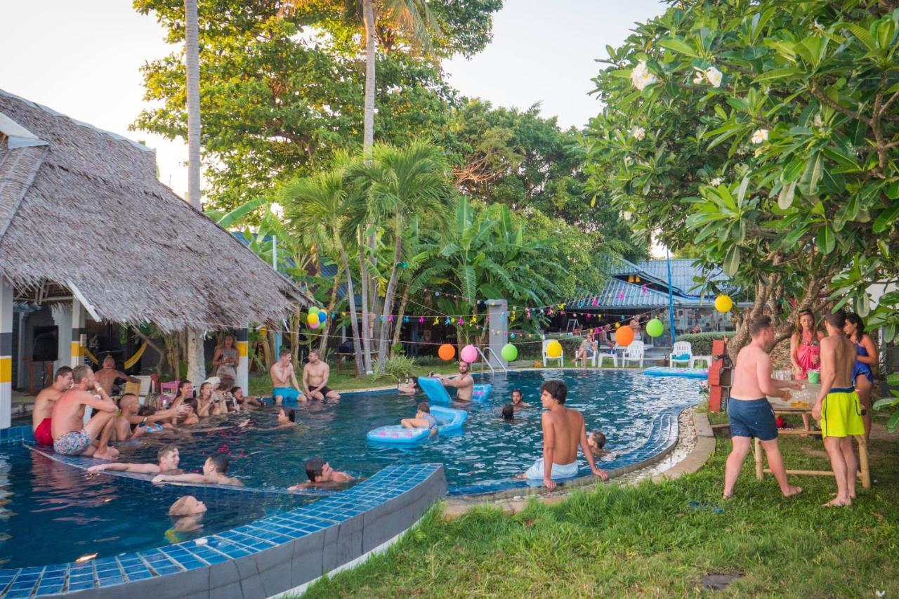 Asia Blue - Beach Hostel Hacienda Ko Pha Ngan Exterior foto
